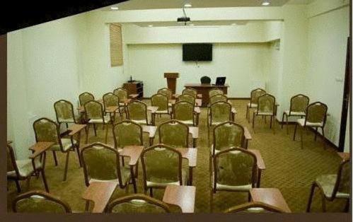 Otel Lifos