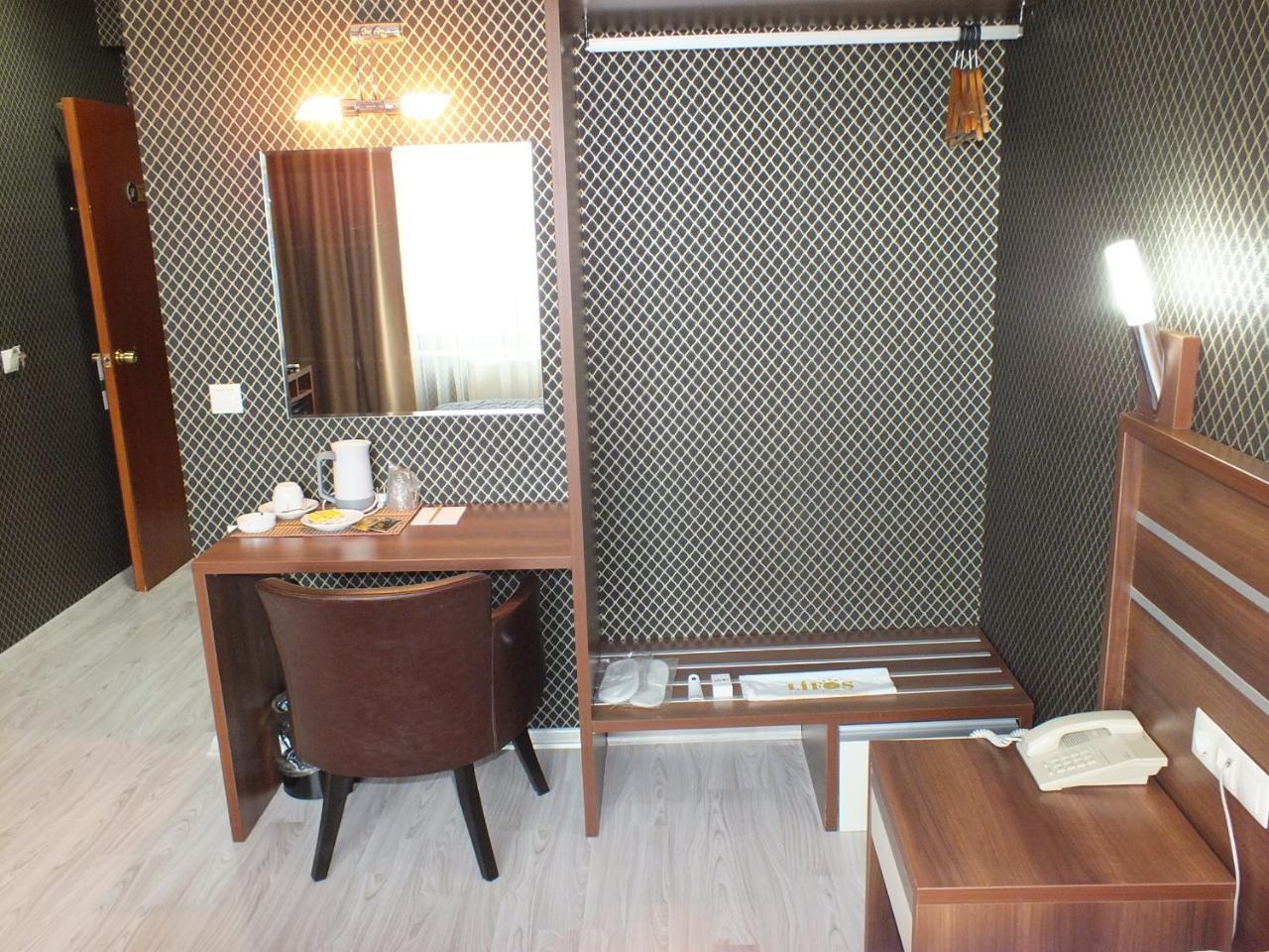 Otel Lifos